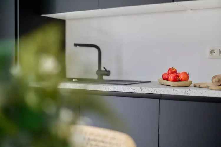 Vernieuwbouwwoning 3 slaapkamers 20m2 bureau stadstuin
