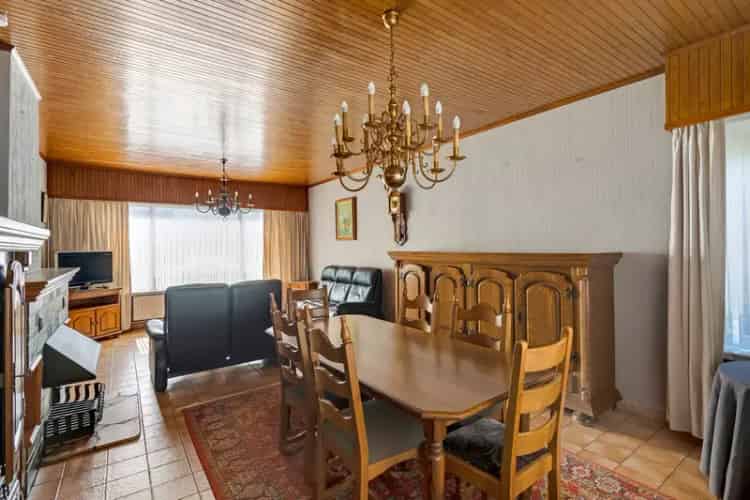 Huis te huur Geel 3 slaapkamers Te renoveren