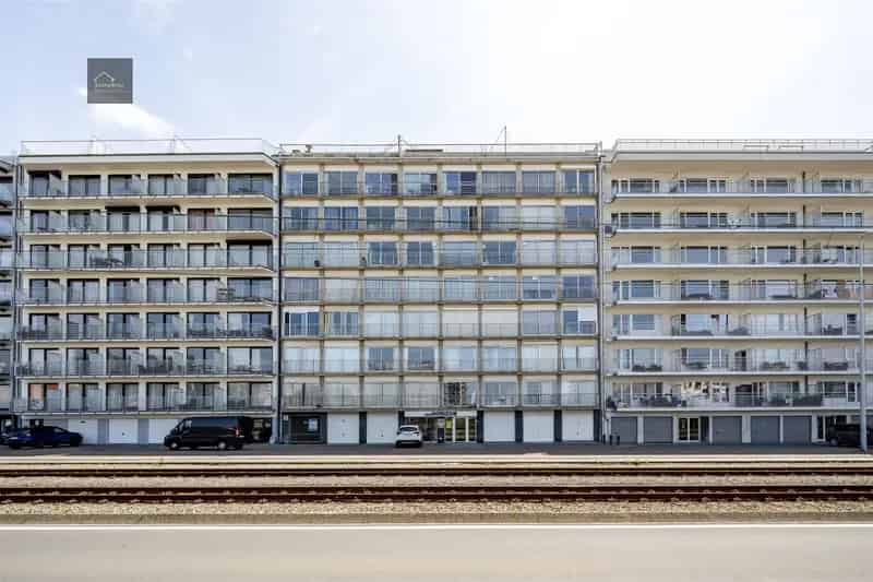 Gerenoveerde Studio Westende Prachtig Polderzicht