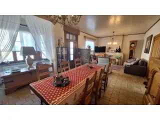 Villa te koop Erquelinnes 150m² 2 slaapkamers grote tuin