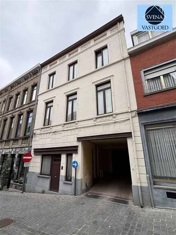 SOLIDE KARAKTERVOLLE WONING IN CENTRUM