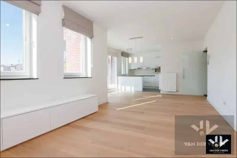 Appartement te Koop Hasselt 2 slaapkamers ruim terras