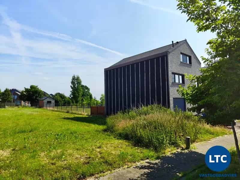 Bouwgrond te Tienen 4a 38ca - Residentieel - Geen Bouwverplichting