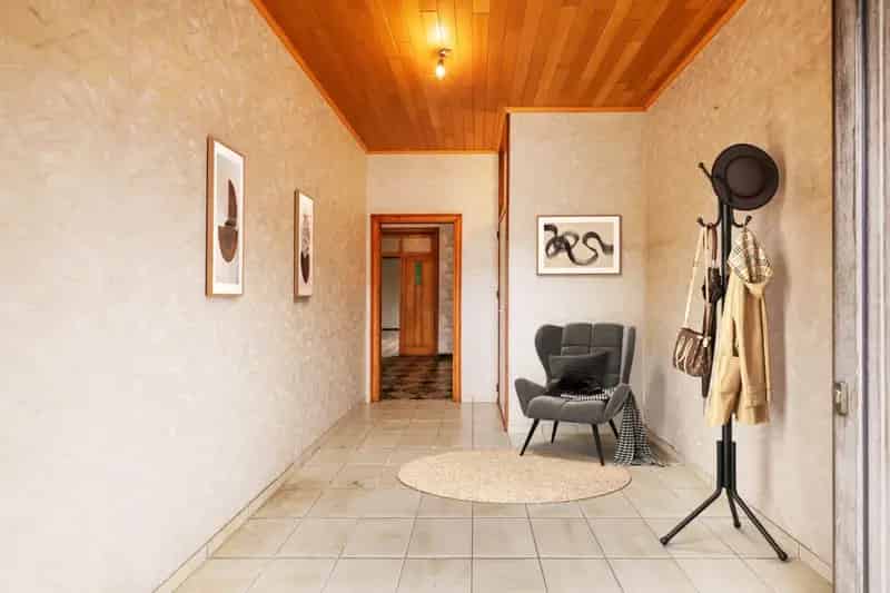 Zeer Ruime Te Renoveren Woning Met Tuin 865m2