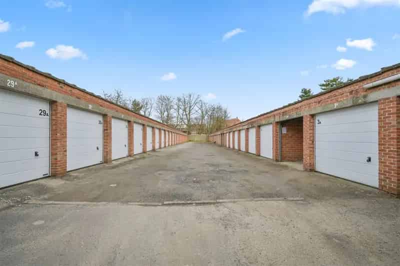Garagebox te Huur Mechelen - 2 Maanden Gratis