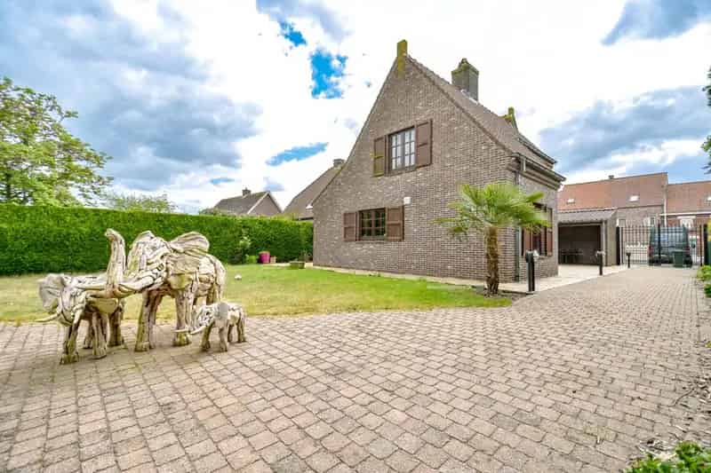 Woning te koop Eeklo 4 slaapkamers grote tuin