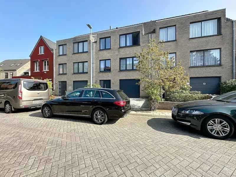 Huis te huur Assebroek 3 slaapkamers instapklaar