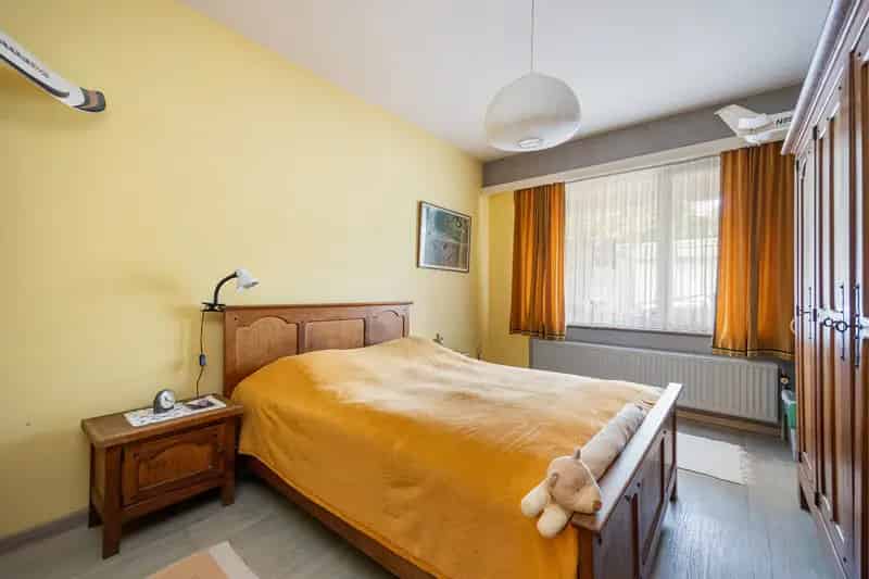 Appartement te huur Berchem - Gelijkvloers met garage