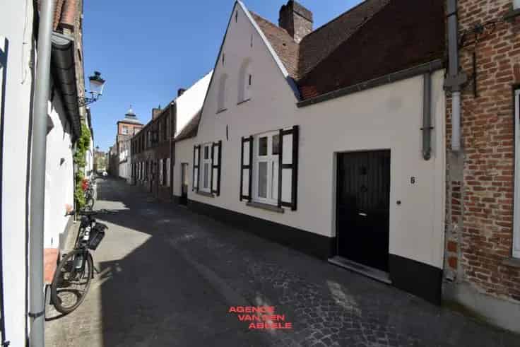 Authentieke Stadswoning Brugge Historische Gevel Ruime Tuin