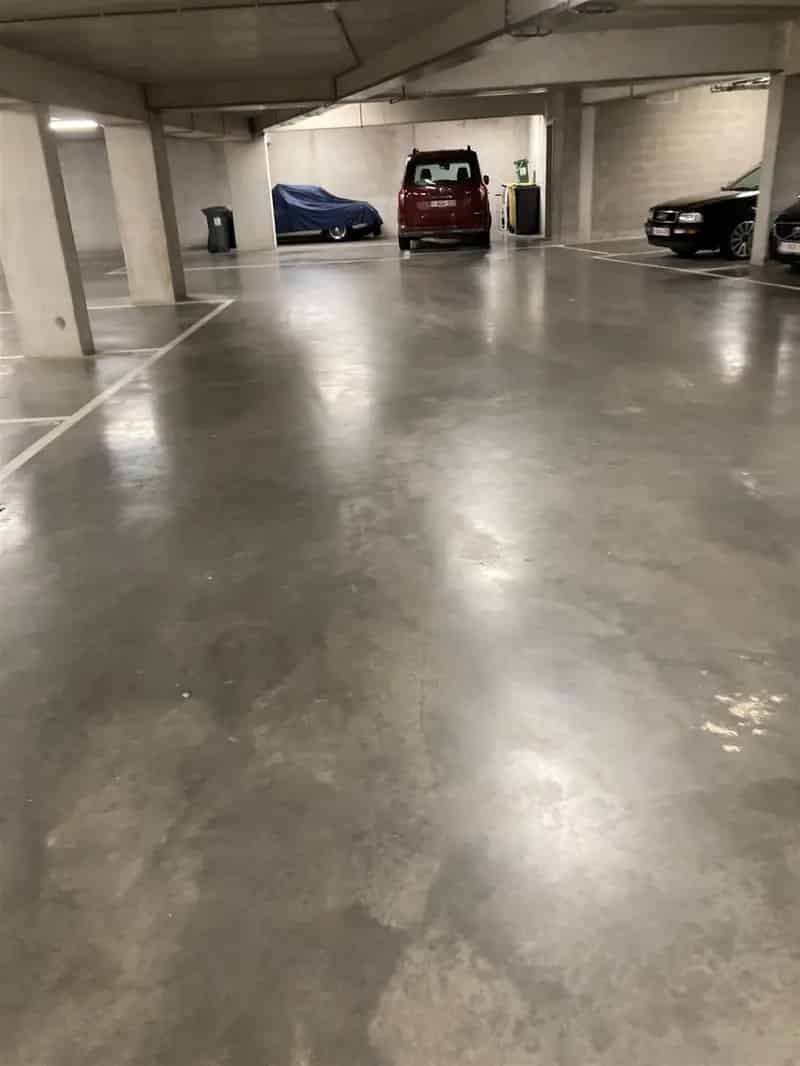 Ondergrondse Autostaanplaats Lille Nabij E34