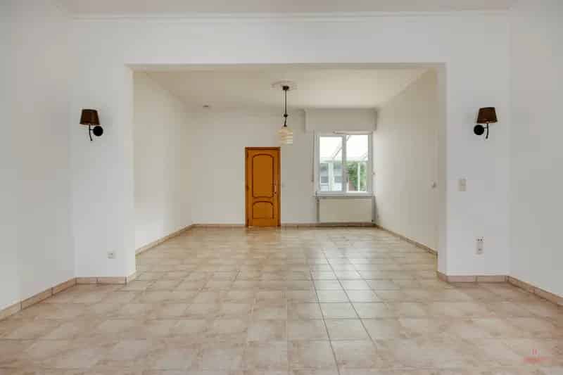 Gerenoveerde 2-slaapkamer woning te huur Olsene