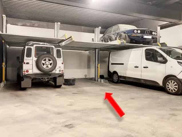 Overdekte Parkeerplaats Gent Centrum Te Koop