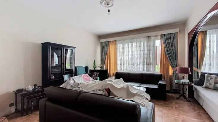 Appartement Te Koop Laken - 1 slaapkamer (mogelijkheid 2e) - Balkon - Kelder