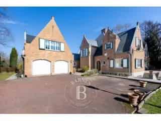 Luxe Familievilla te Koop Waterloo