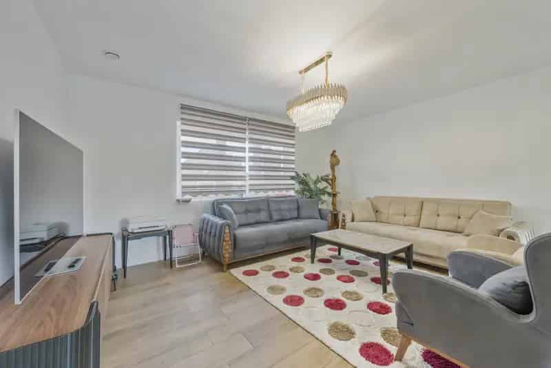 Huis te huur Grembergen: Ruime woning met garage en polyvalente ruimte
