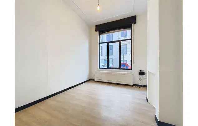 Huur 1 slaapkamer appartement van 56 m² in Antwerp