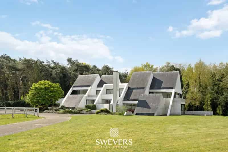 Huis te huur Oudsbergen: Exclusieve villa 650m² op 3ha