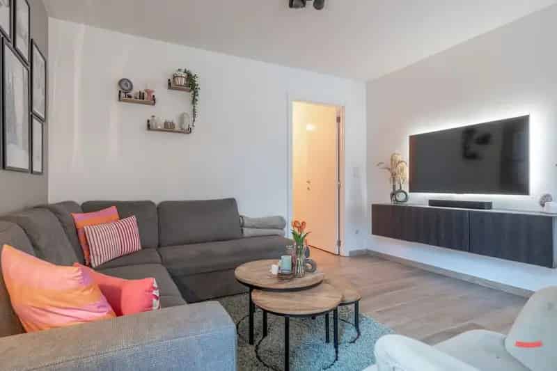 Gelijkvloers appartement te huur met tuin en parkeerplaats