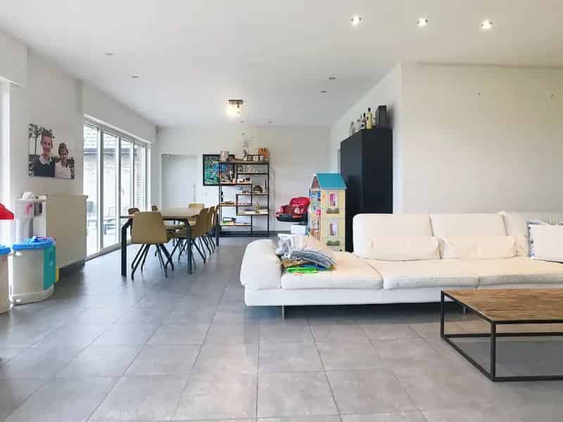 Villa te koop Beveren 4 slaapkamers zonnige tuin