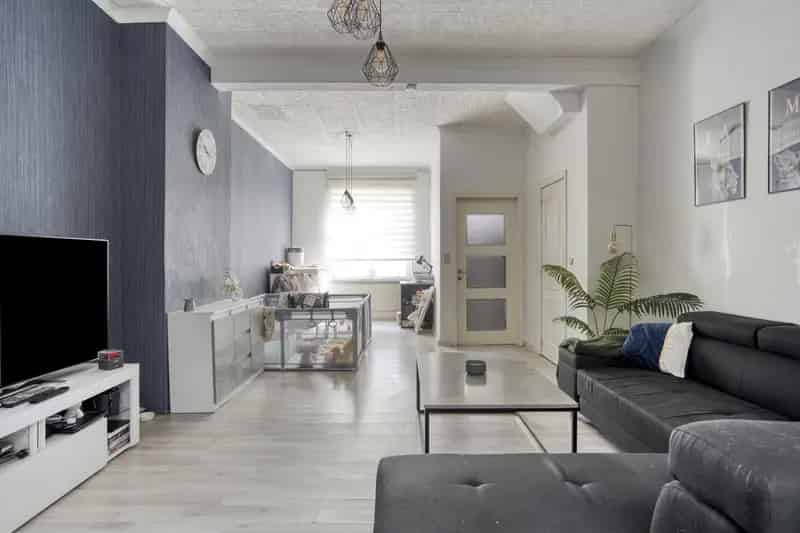 Huis te huur Zele: 2 slaapkamers, tuin, op te frissen