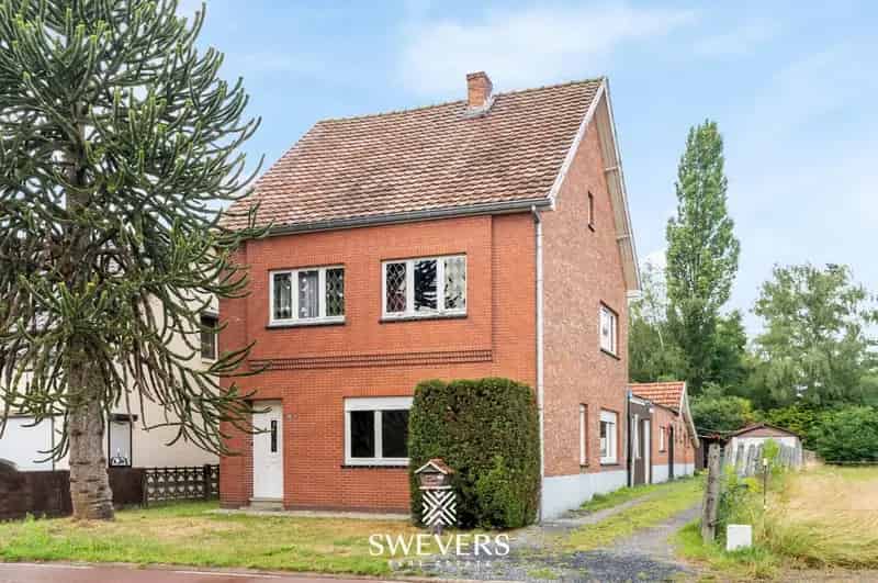 Gunstig gelegen woning te renoveren 8a 88ca
