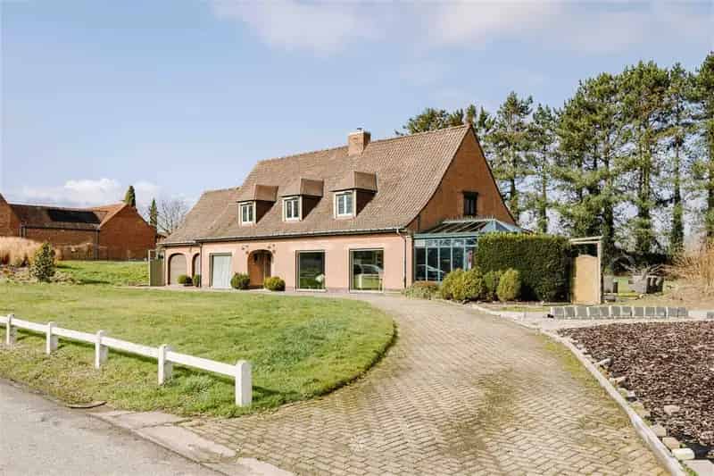 Villa te koop Ellezelles