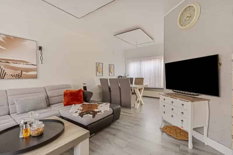 Huis te koop in Rupelmonde: 4 slaapkamers, tuin en garage