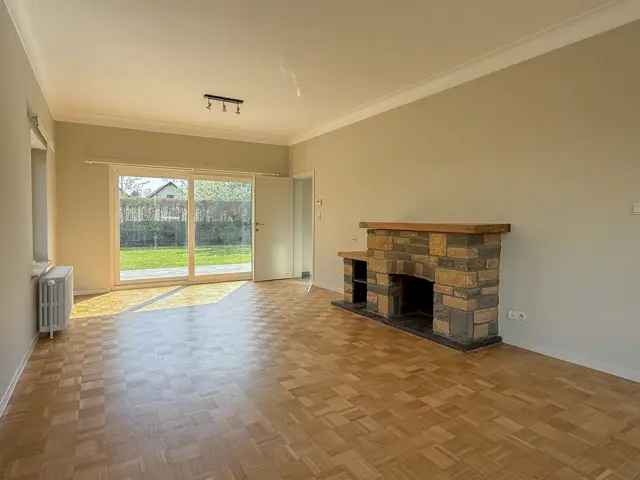 Villa te Waterloo 4 slaapkamers 2 badkamers
