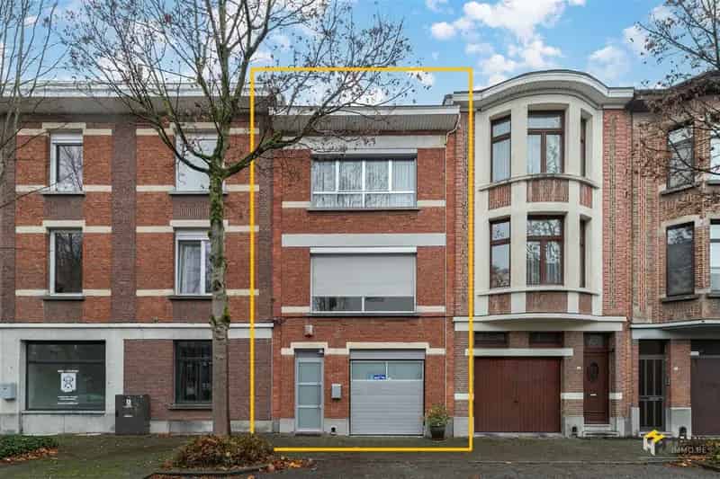 Ruime Bel-Etage te Huur Mortsel 217m2 2 slaapkamers
