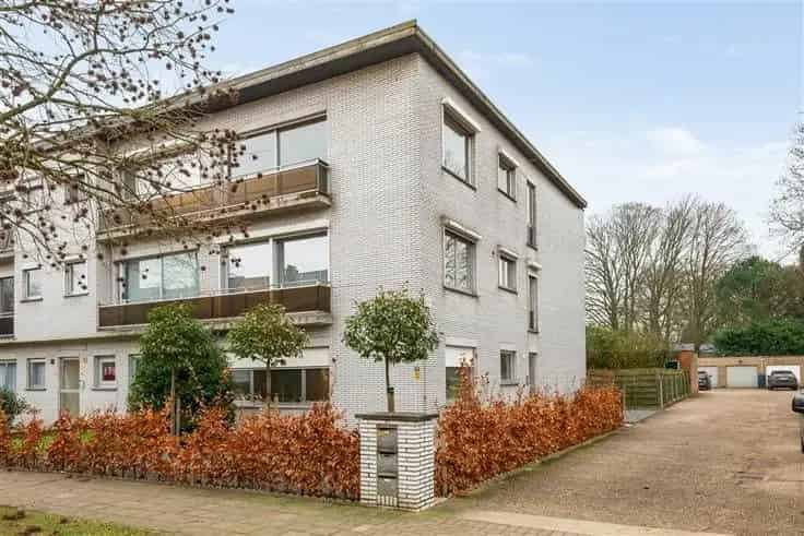 Appartement te koop Ekeren 2 slaapkamers Zuidgericht terras Garagebox