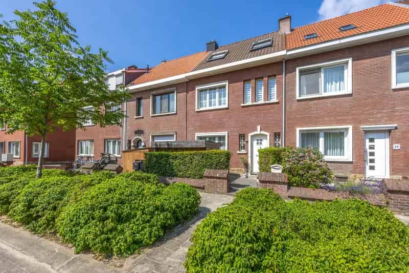 Huis te huur Schoten: Gezellige gezinswoning nabij centrum