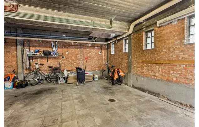 Huur 2 slaapkamer appartement van 113 m² in Antwerp