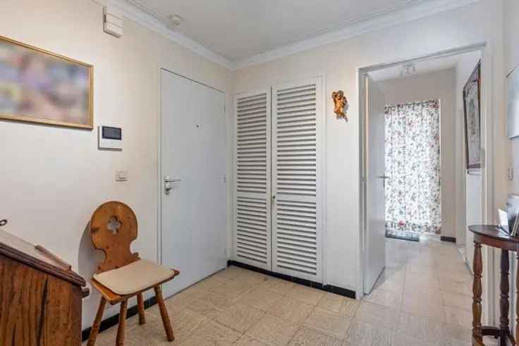 Appartement 2 slaapkamers te koop met garage