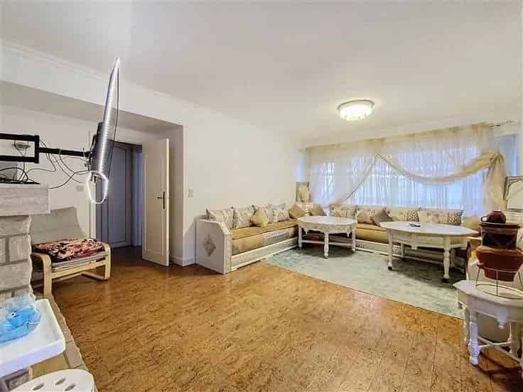 Appartement te Koop 2 slaapkamers - Terras - Kelder