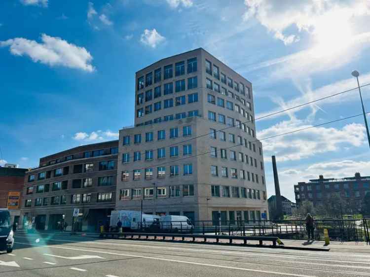 Nieuwbouwkantoren nabij het Gentse stadscentrum Keizerpoort tussen 192m² en 575m²