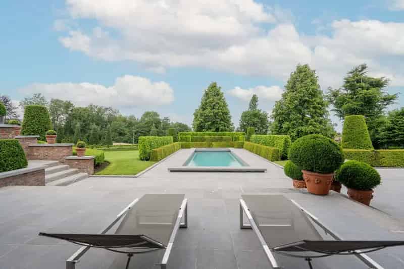 Luxe Villa te Herent 1000m² 7 slaapkamers Zwembad Tennisbaan