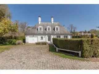 Villa te koop Sint Genesius Rode 242m² 4 slaapkamers Zuidtuin
