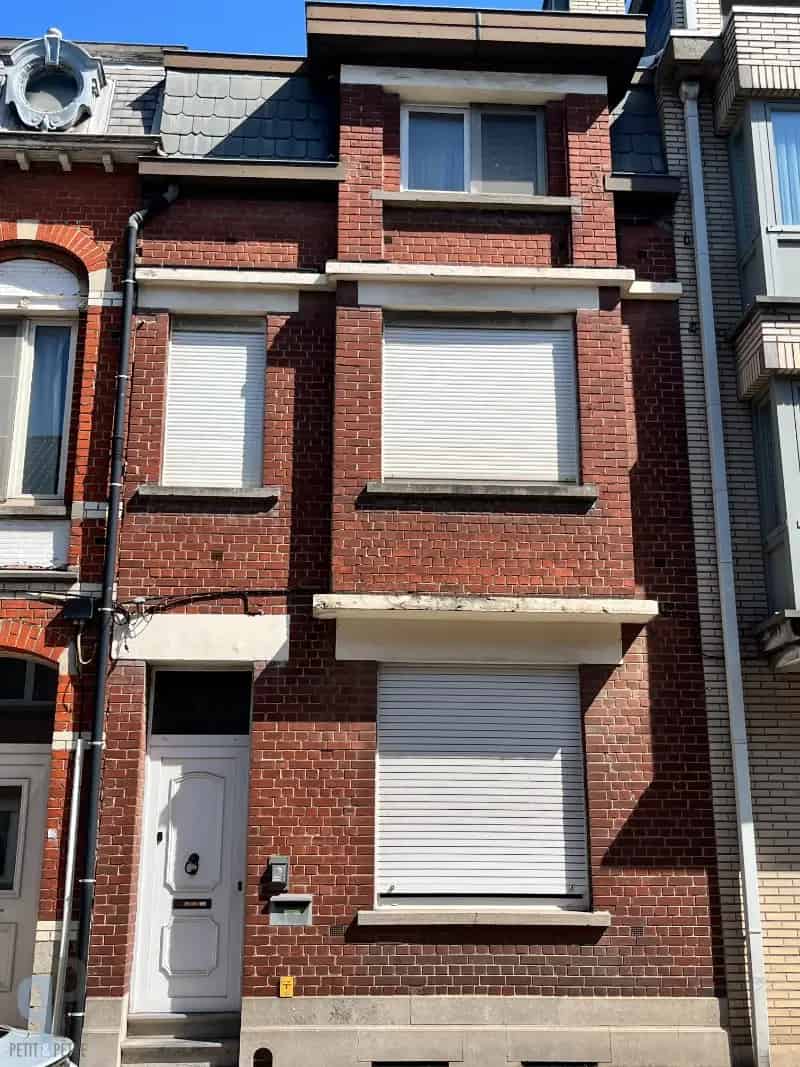Gelijkvloers Appartement te Koop 2 slaapkamers