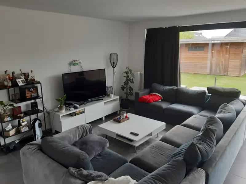 Huis te huur Nazareth: Moderne woning met garage en berging