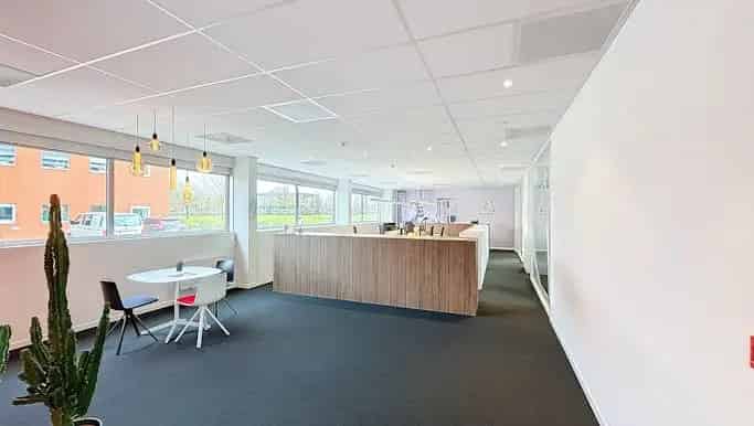 Kantoor te Huur Ieper 240m²