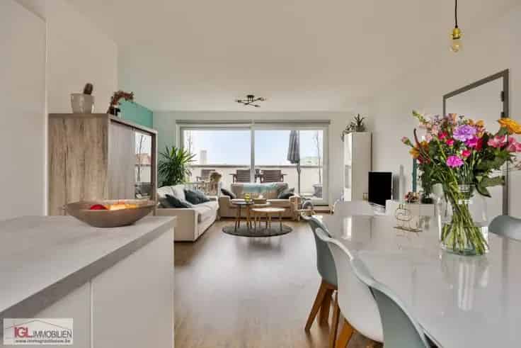 Appartement te Koop Anderlecht 3 slaapkamers Terras 2 parkings