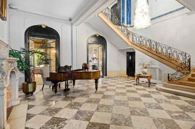 Herenhuis Neo Lodewijk XVI Stijl Antwerpen