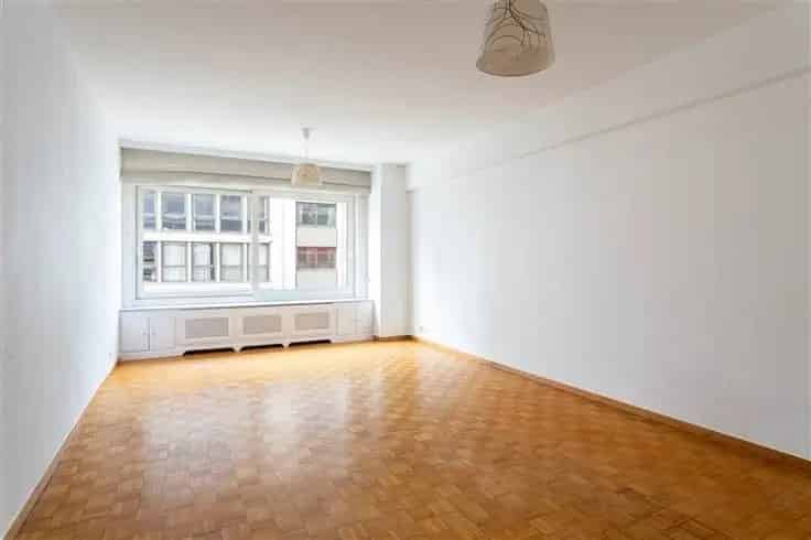 Te Koop: Appartement 2 slaapkamers en terras