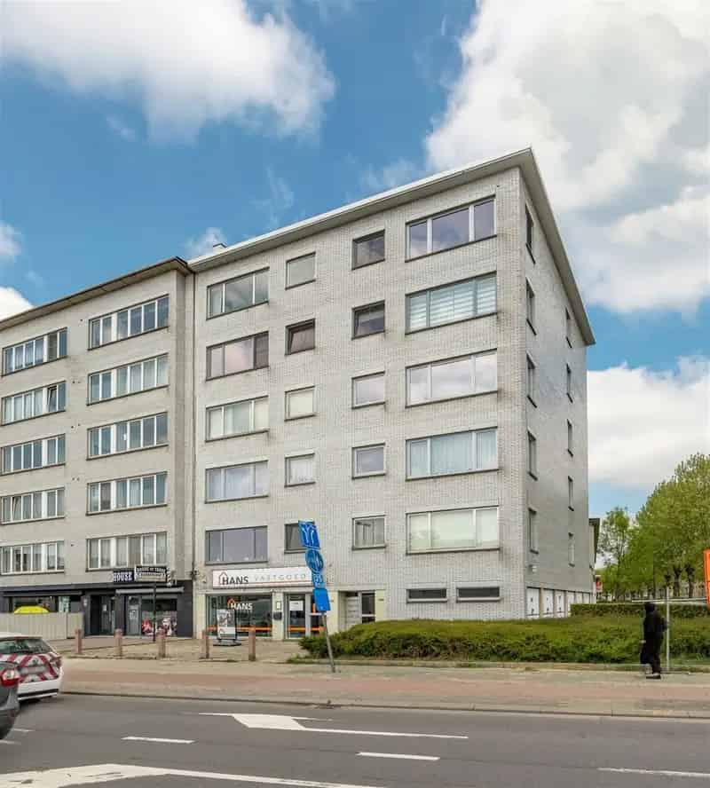 Appartement te Koop Merksem 2 Slaapkamers Terras Garage