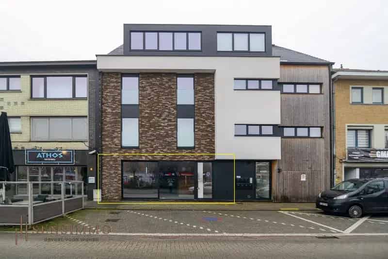 Nieuwbouw Casco Handelspand Twee Autostaanplaatsen