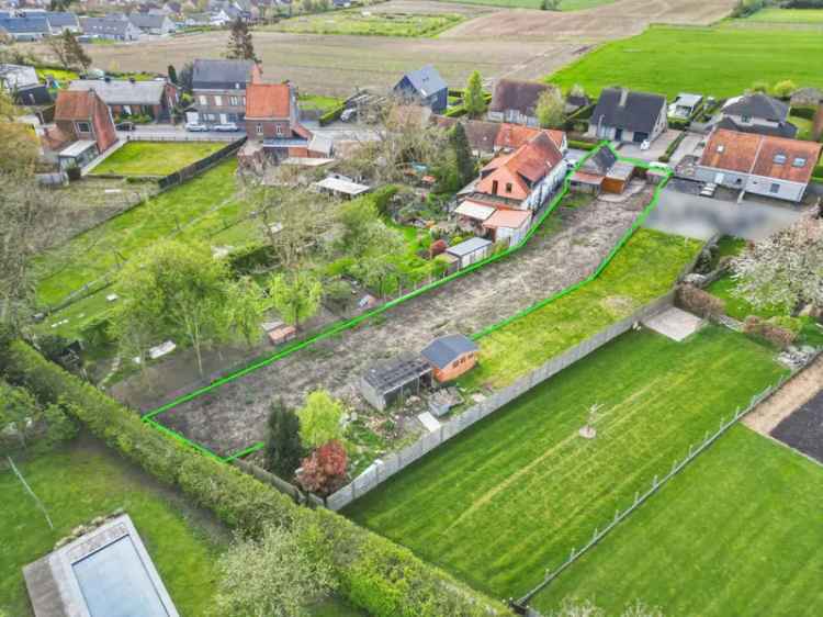 Bouwgrond in centrum Sint-Denijs