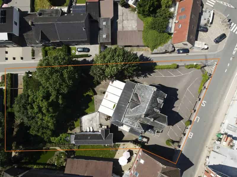 Huis te huur Zottegem: Uniek Pand Gemengd Gebruik