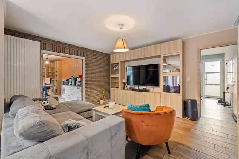 Huis te huur Sint-Niklaas: 4 slaapkamers, tuin, garage, EPC B