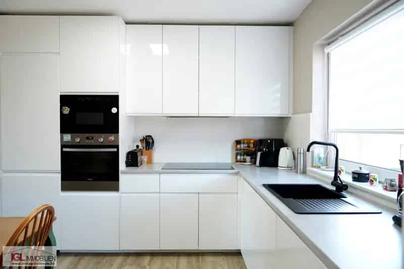 Gerenoveerde Bel-Etage 5 slaapkamers Garage Zonnige Tuin