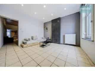 Huis te Koop Montignies-sur-Sambre 3 slaapkamers terras